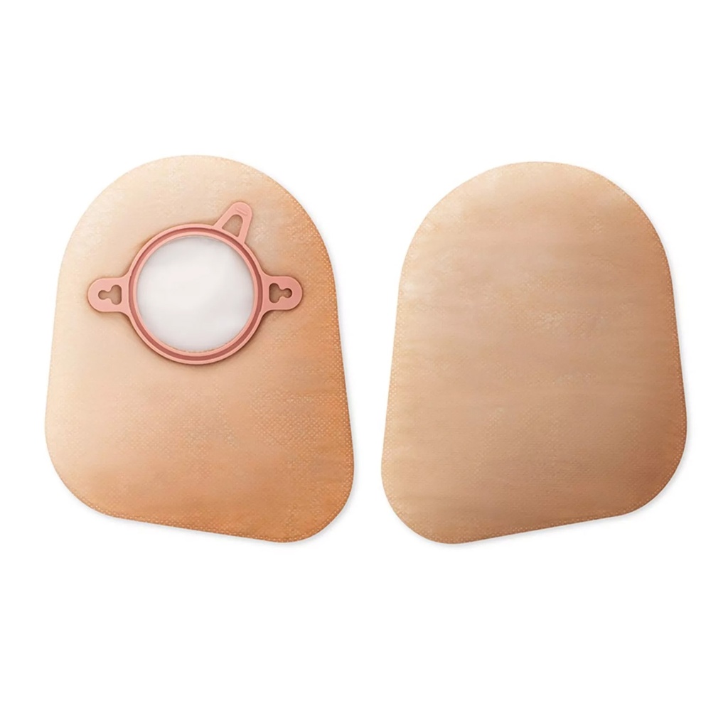 Ostomy pouches transparent and opaque , drainable and closed - one piece version